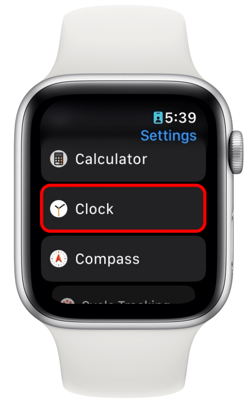 Inställningar för Apple Watch med klocka inringad i rött