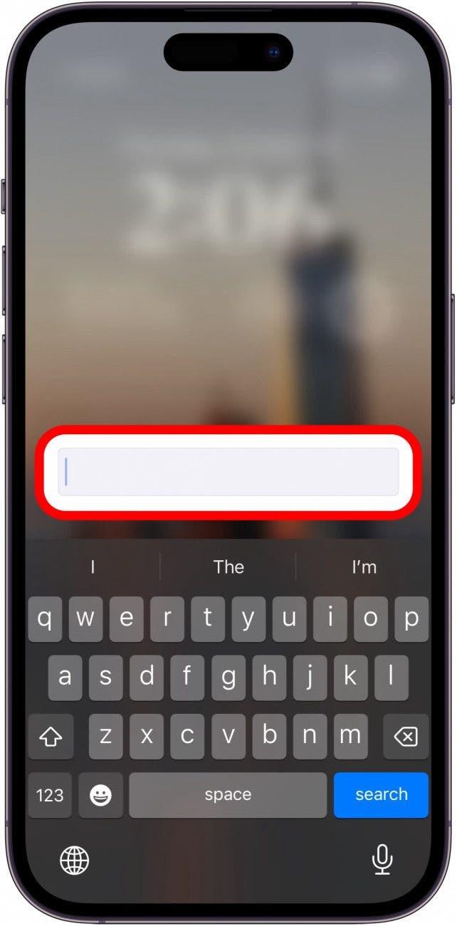 ecrã de entrada do teclado do apple watch iphone com campo de introdução de texto circulado a vermelho