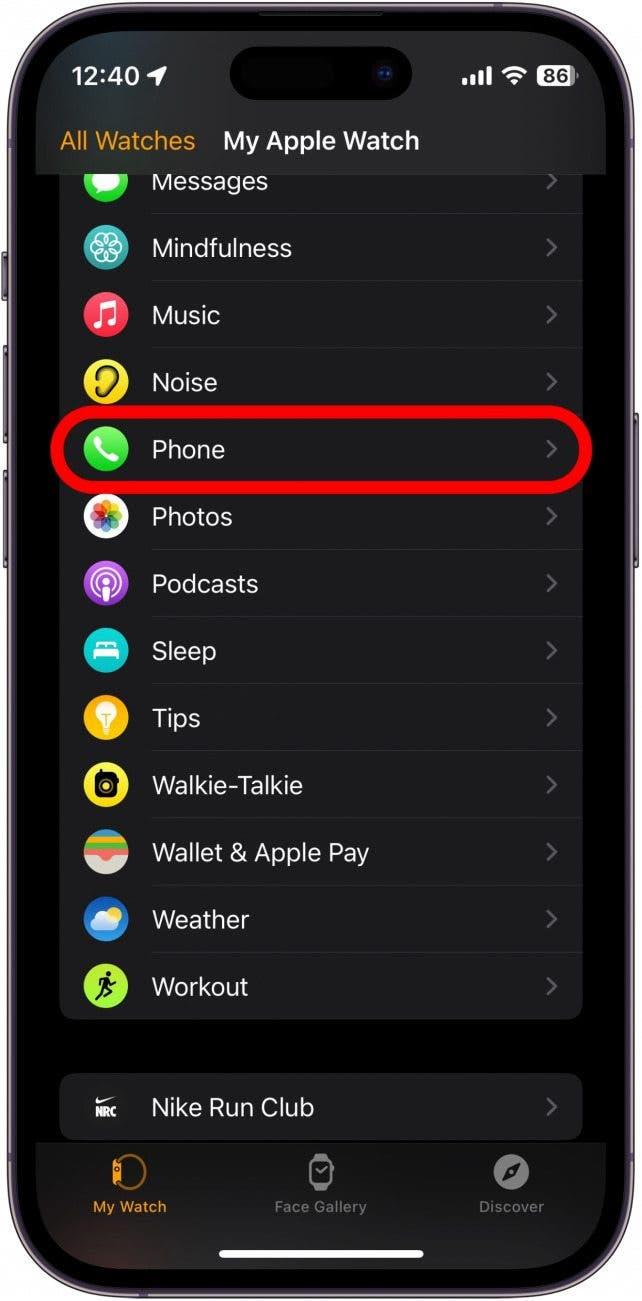 aplicação iphone do apple watch com o telefone circulado a vermelho