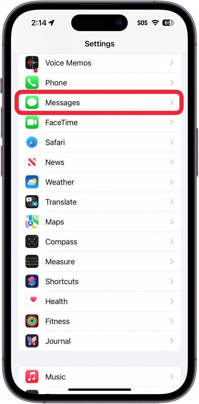 Réglages iphone avec l'application Messages encadrée en rouge