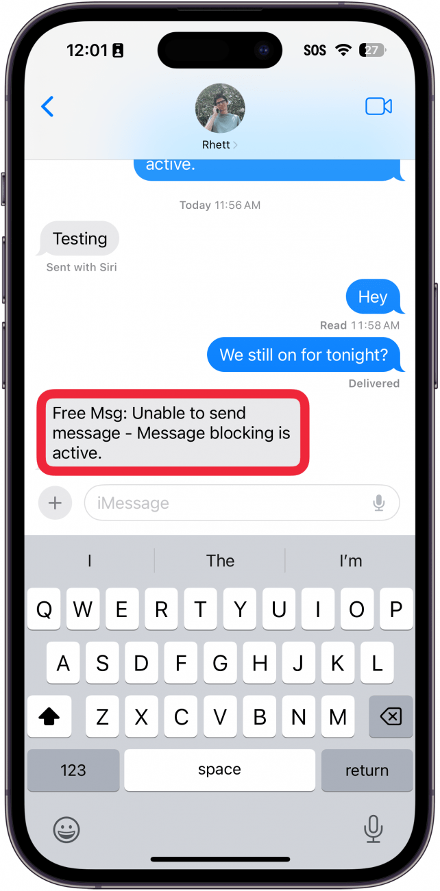 L'app Messaggi dell'iPhone presenta un riquadro rosso attorno a un testo che recita: "Free Msg: Impossibile inviare un messaggio - Il blocco dei messaggi è attivo".
