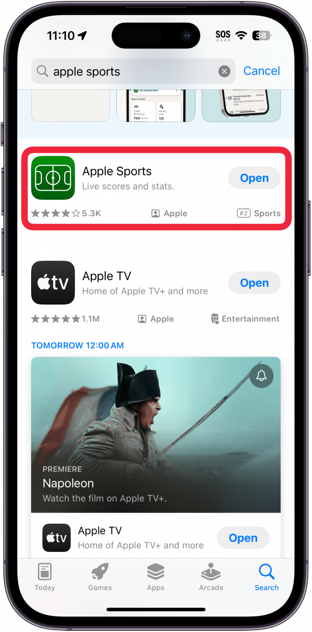 Resultados de búsqueda de la App Store del iPhone con un recuadro rojo alrededor de la aplicación de deportes