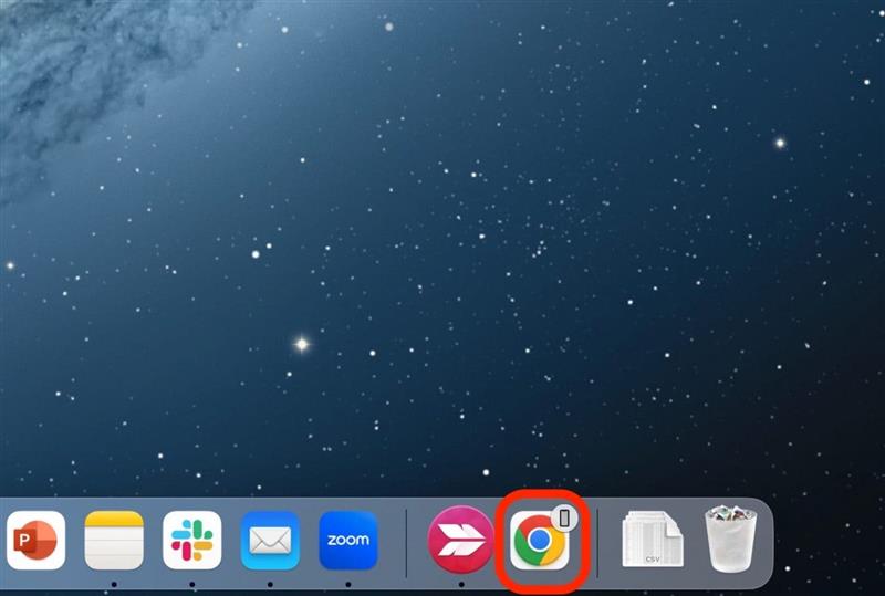Sul suo Mac, vedrà l'app apparire nella sezione Applicazioni recenti del Dock con una piccola icona che indica su quale dispositivo la sta utilizzando. La clicchi.