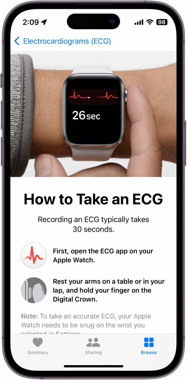 het ecg-scherm van de apple health app toont instructies voor het maken van een ECG op het apple watch