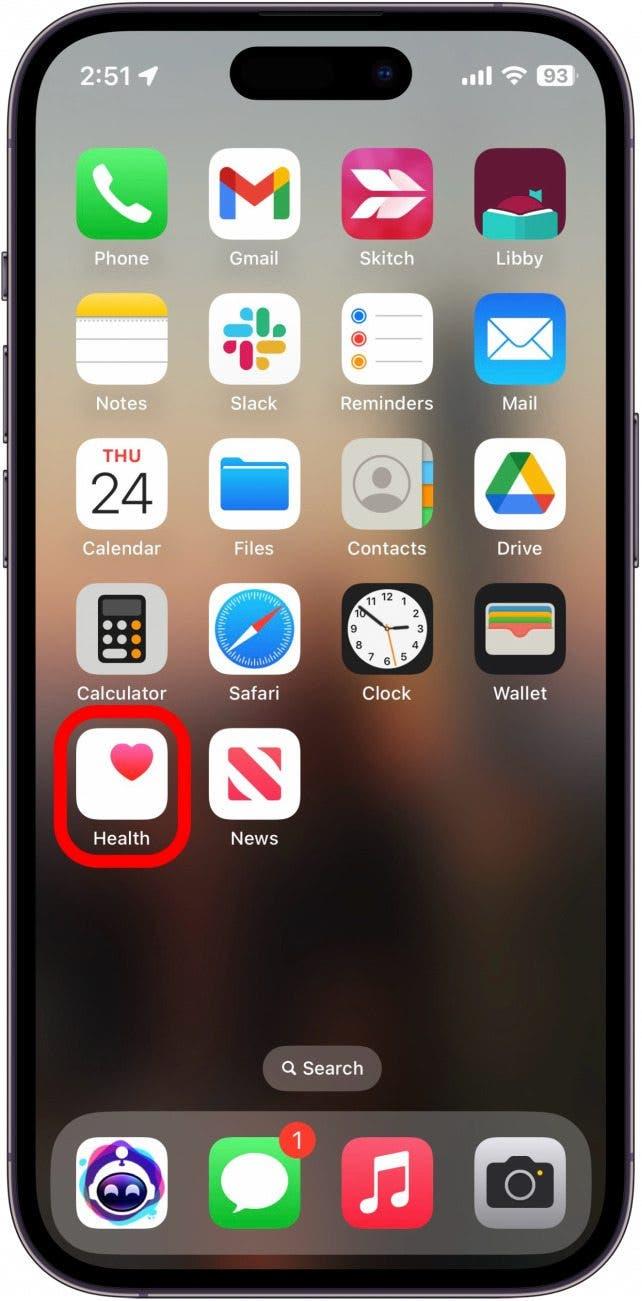 écran d'accueil de l'iphone avec l'application santé entourée en rouge