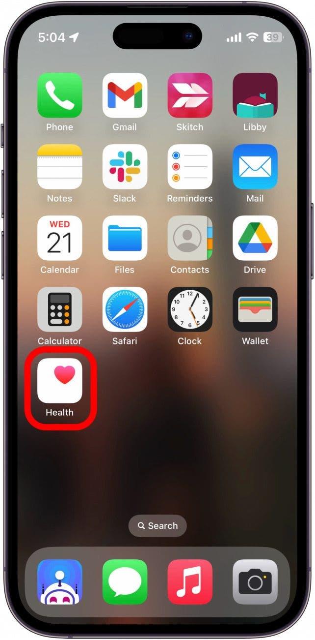 Capture d'écran de l'écran d'accueil de l'iPhone avec l'application Santé entourée en rouge