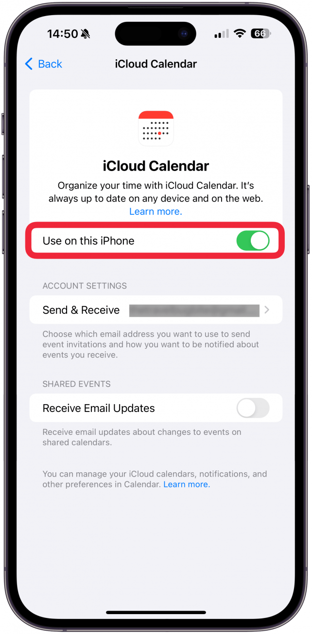 Hvis du legger til hendelser i kalenderen fra flere enheter, må du kontrollere at kalenderappen på iPhone synkroniseres riktig med de andre enhetene.