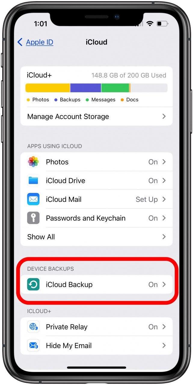 touchez icloud backup et assurez-vous que votre iPhone est branché et connecté au wifi