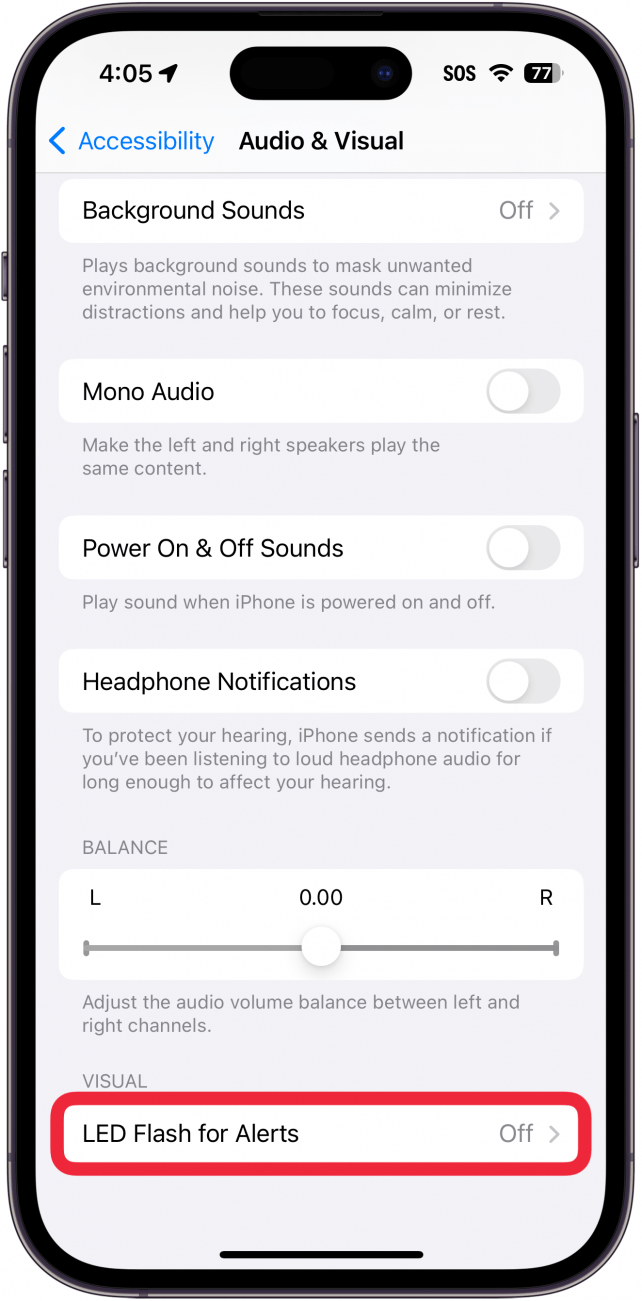 iphone instellingen toegankelijkheid audio-visueel met een rood vak rond led flitser voor waarschuwingen