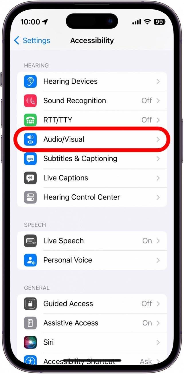 Réglages d'accessibilité d'iphone avec audio/visuel entouré en rouge