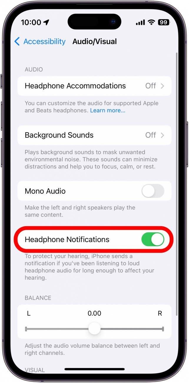 iPhone-innstillinger for lyd/bilde med bryter for hodetelefonvarsler innringet i rødt