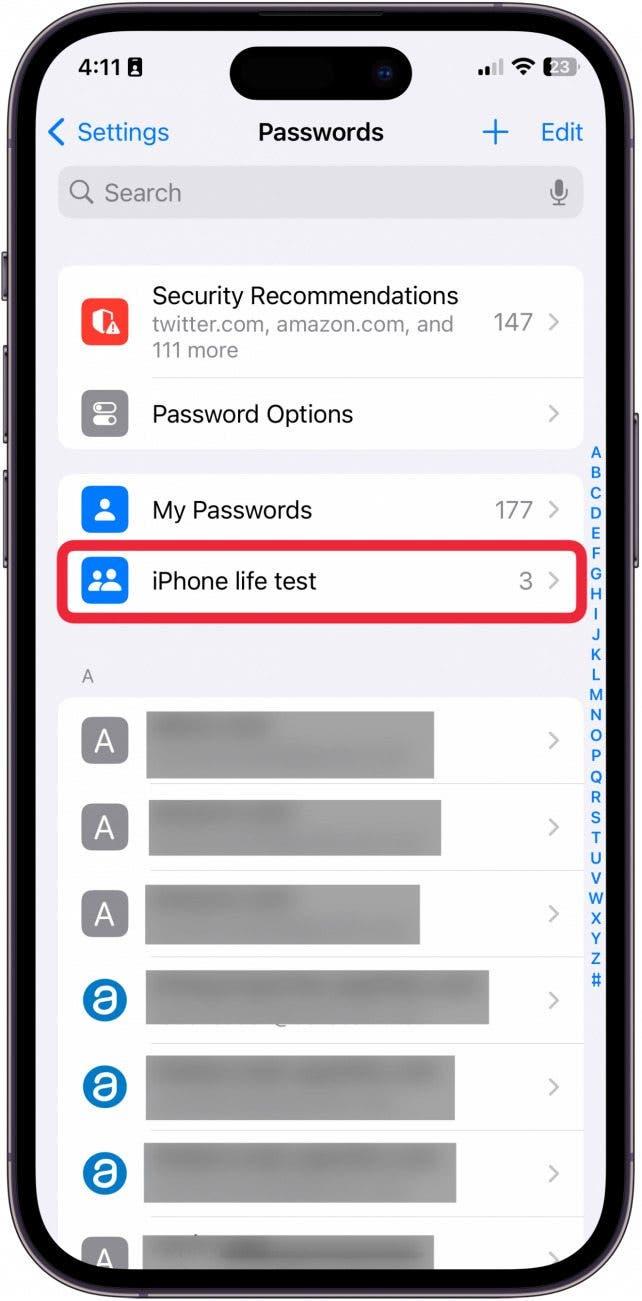condivisione password apple