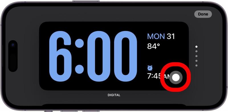 écran de veille de l'horloge de l'iphone avec l'icône de couleur de l'horloge encerclée en rouge