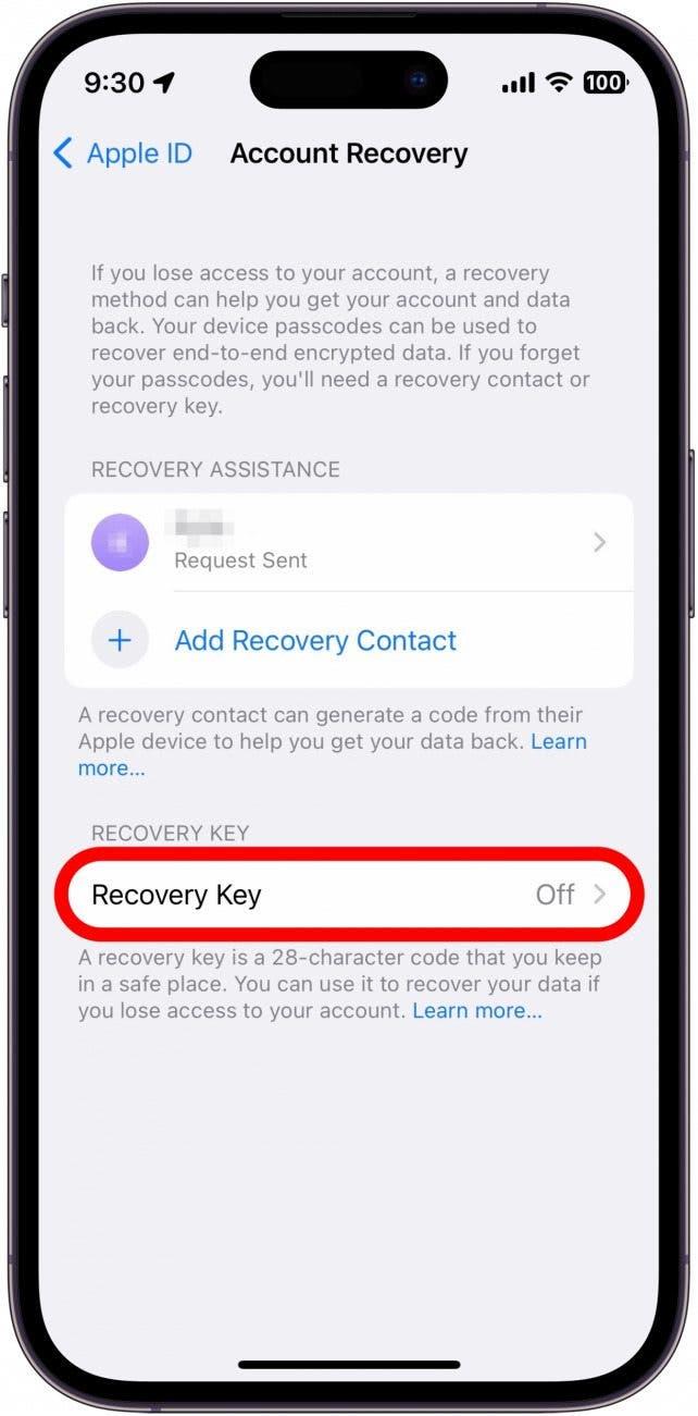impostazioni di recupero dell'account iphone apple id con un riquadro rosso intorno alla chiave di recupero